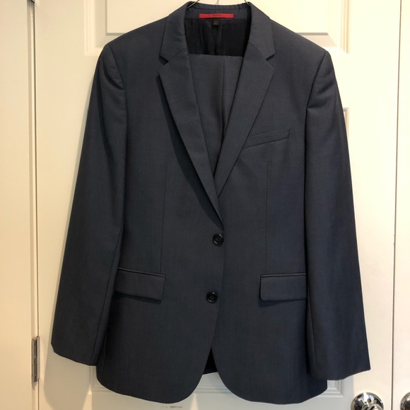 Hugo Boss Other - Hugo Boss 2-Piece Suit